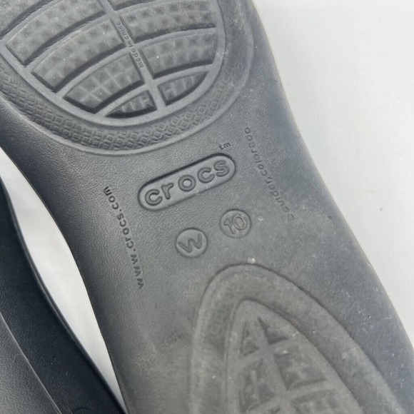 Crocs Womens Taylor Slingback Flat Shoes Black Slip‎ On Cut Out Round Toe 10 - Picture 4 of 5